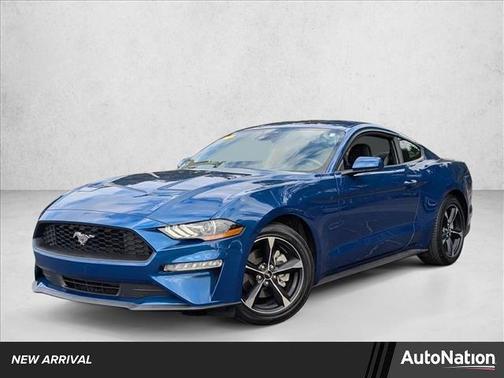 2022 Ford Mustang EcoBoost
