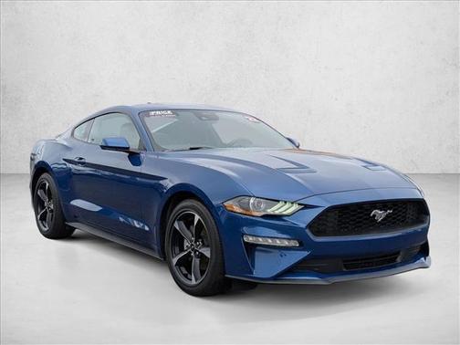 2022 Ford Mustang EcoBoost