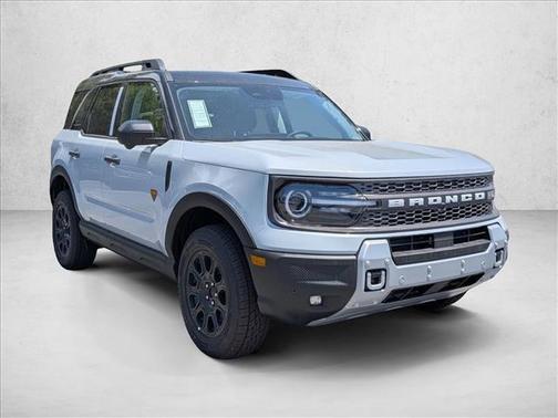 Space White Metallic 2026 Ford Bronco Sport Badlands