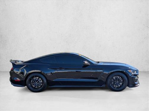 2019 Ford Shelby GT350 Base