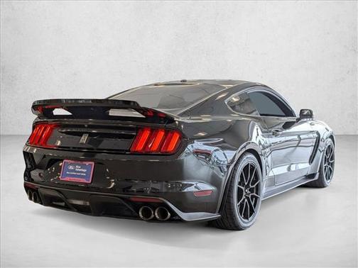 2019 Ford Shelby GT350 Base