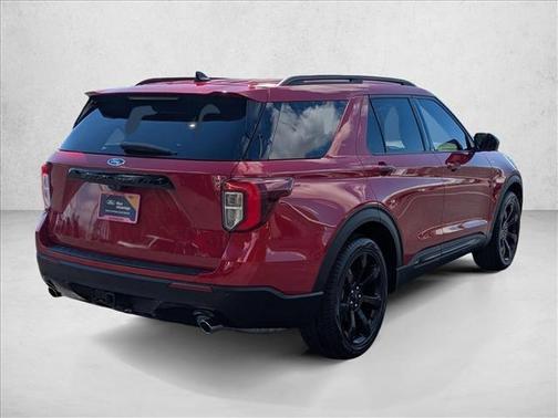 2024 Ford Explorer ST-Line