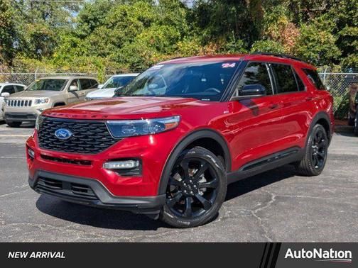 2024 Ford Explorer ST-Line