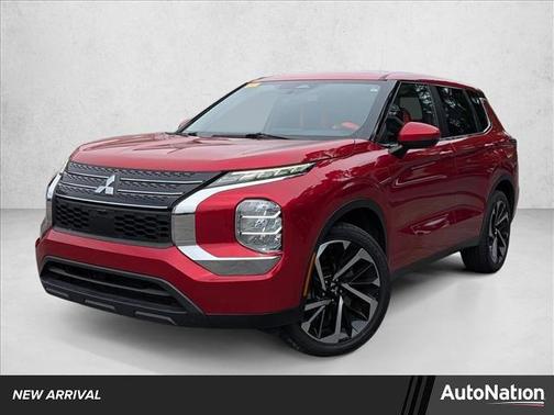 Red Diamond 2022 Mitsubishi Outlander ES 2.5 2WD