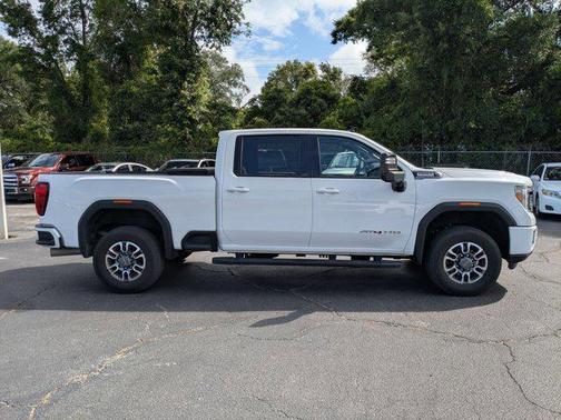 2023 GMC Sierra 2500 AT4