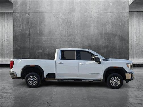 2022 GMC Sierra 2500 SLE
