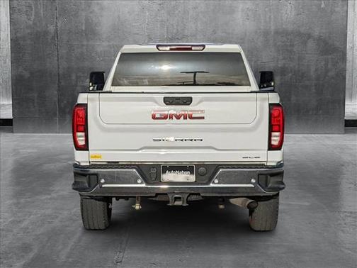 2022 GMC Sierra 2500 SLE