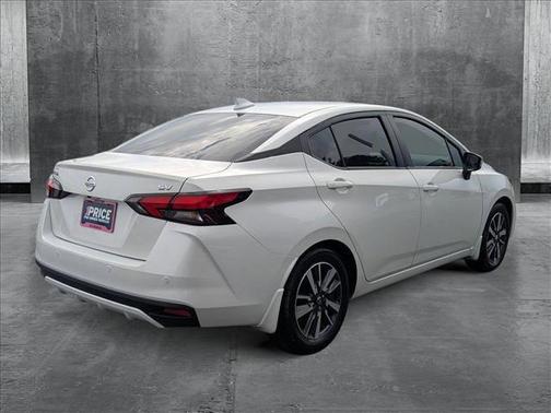 2021 Nissan Versa 1.6 SV