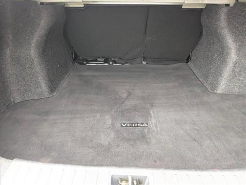 2021 Nissan Versa 1.6 SV