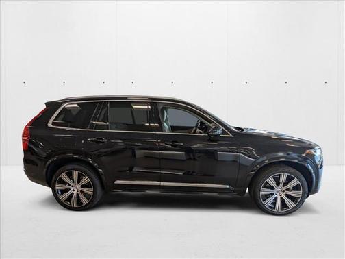 2023 Volvo XC90 B6 Ultimate 7-Seater