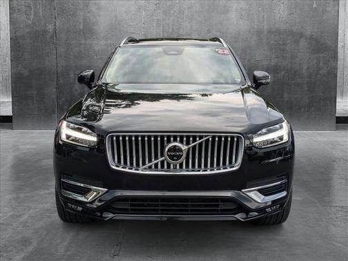 2023 Volvo XC90 B6 Ultimate 7-Seater