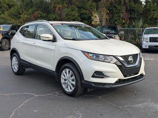 2020 Nissan Rogue Sport SV