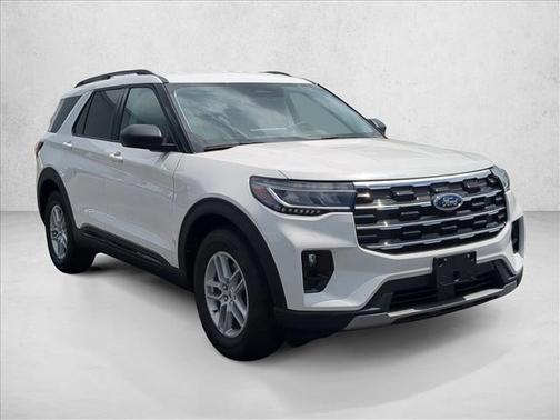 Star White Metallic Tri-Coat 2026 Ford Explorer Active