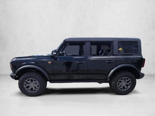 Shadow Black 2025 Ford Bronco Badlands