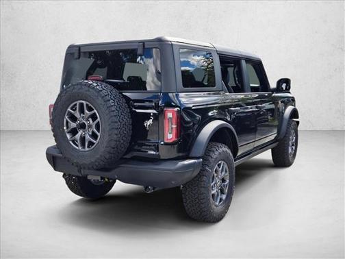 Shadow Black 2025 Ford Bronco Badlands