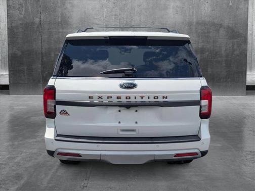 2022 Ford Expedition Timberline