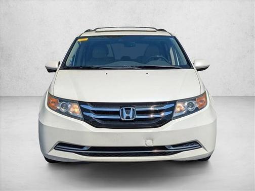 White Diamond Pearl 2017 Honda Odyssey EX-L