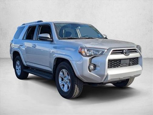 Classic Silver Metallic 2024 Toyota 4Runner SR5