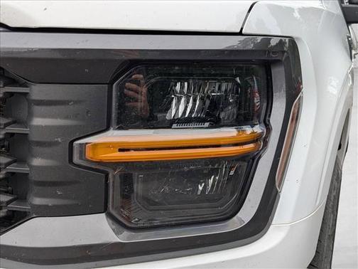 Oxford White 2024 Ford F-150 STX