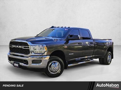 2021 RAM 3500 Tradesman Crew Cab 4x4 8' Box