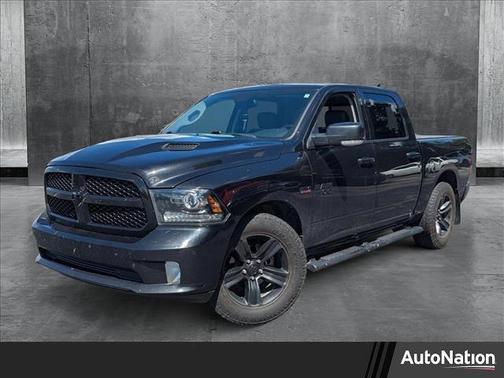 2018 RAM 1500 Night Crew Cab 4x4 5'7' Box