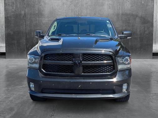 2018 RAM 1500 Night Crew Cab 4x4 5'7' Box