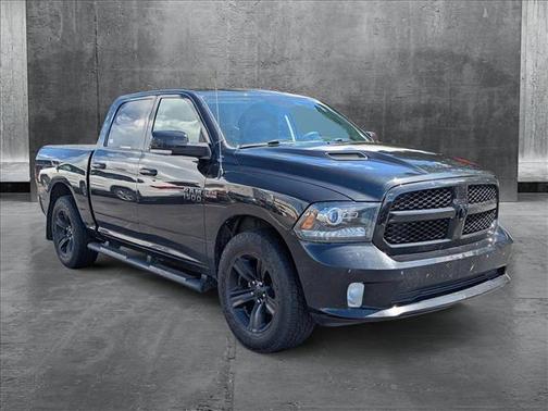 2018 RAM 1500 Night Crew Cab 4x4 5'7' Box