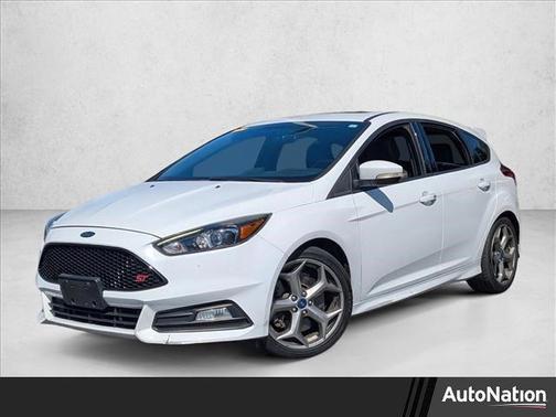 2018 Ford Focus ST 