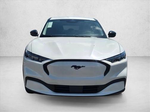 Star White Metallic Tri-Coat 2026 Ford Mustang Mach-E Select