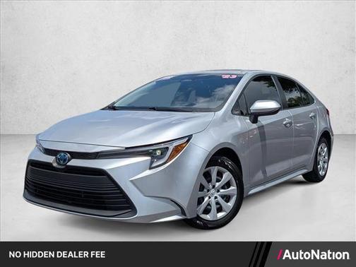 Classic Silver Metallic 2023 Toyota Corolla Hybrid XLE