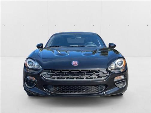 2017 FIAT 124 Spider Base