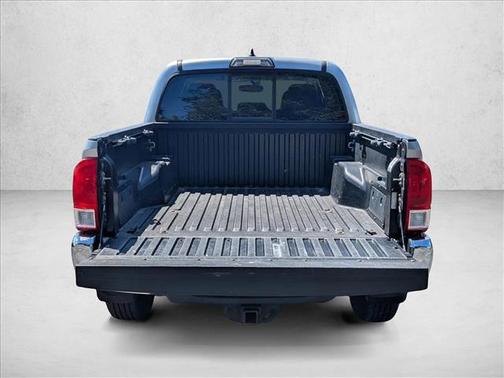 2016 Toyota Tacoma SR5