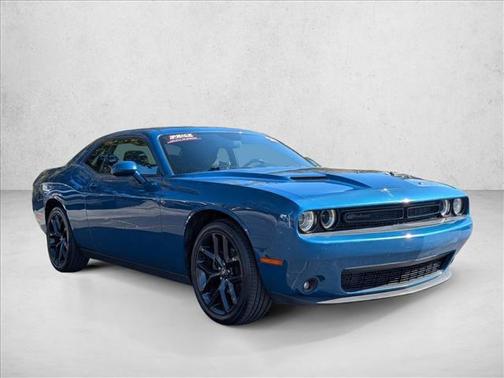 2021 Dodge Challenger SXT