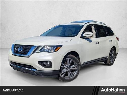 2020 Nissan Pathfinder Platinum 2WD