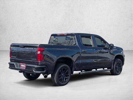 2022 Chevrolet Silverado 1500 Custom Trail Boss