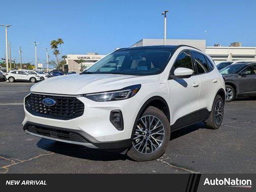 Star White Metallic Tri-Coat 2025 Ford Escape PHEV Base