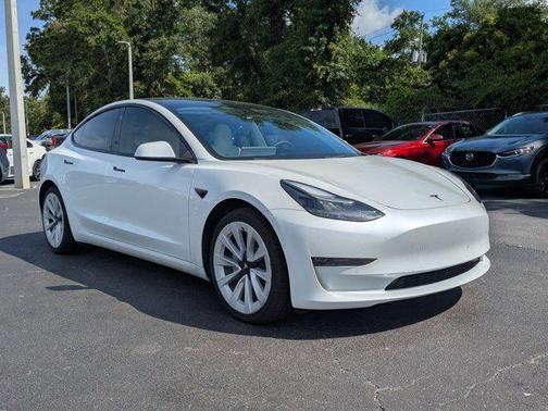 2022 Tesla Model 3 Long Range