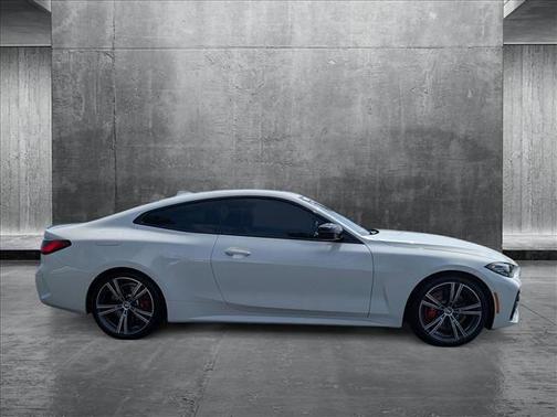 2023 BMW M440 i