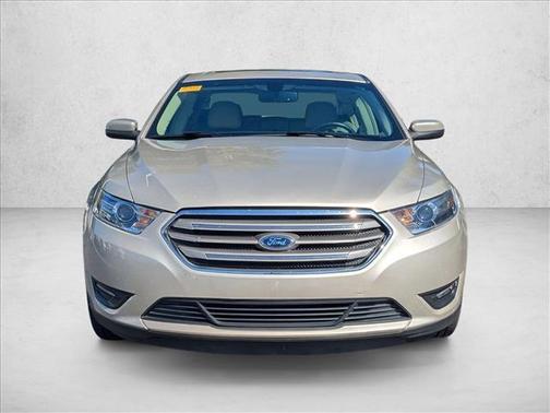 2018 Ford Taurus SEL