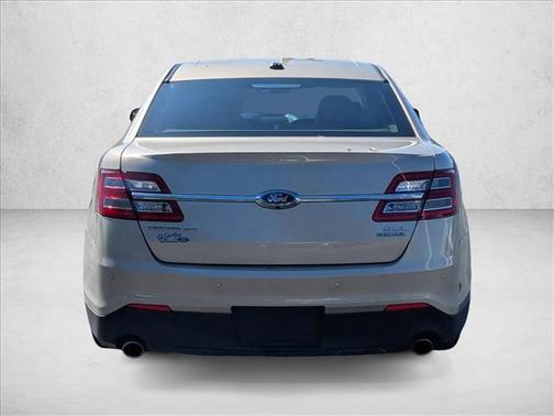 2018 Ford Taurus SEL