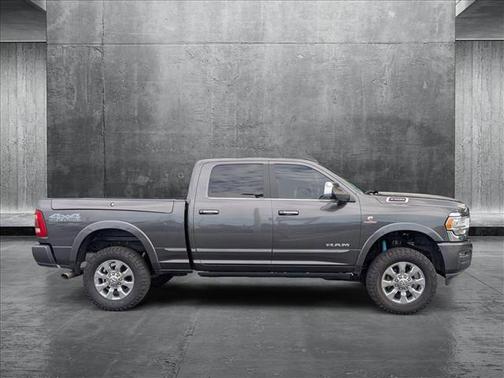 2019 RAM 2500 Limited Crew Cab 4x4 6'4' Box
