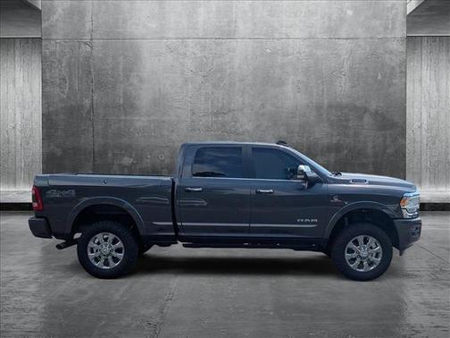 2019 RAM 2500 Limited Crew Cab 4x4 6'4' Box