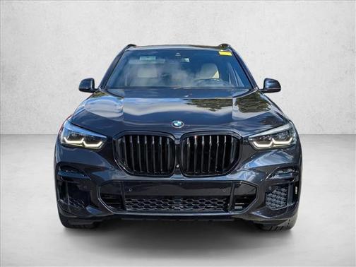 2022 BMW X5 M50i