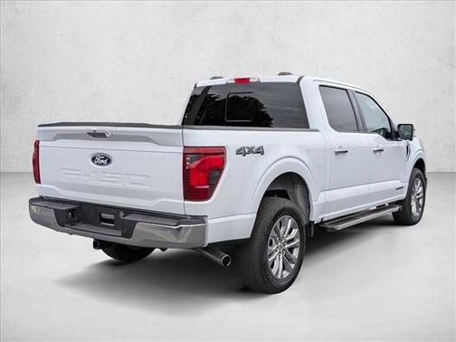 Oxford White 2024 Ford F-150 XLT