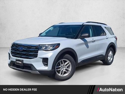 Space White Metallic 2026 Ford Explorer Active w/200A Pkg