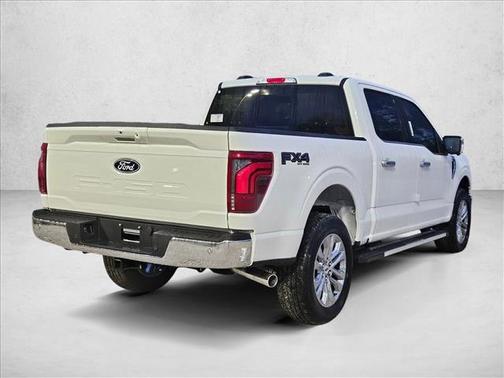 Star White Metallic Tri-Coat 2026 Ford F-150 Lariat