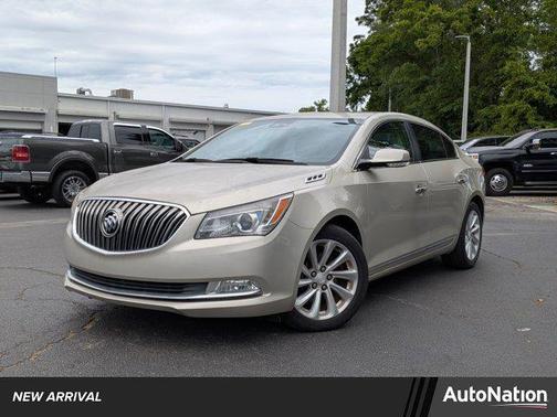 Sparkling Silver Metallic 2016 Buick LaCrosse Leather