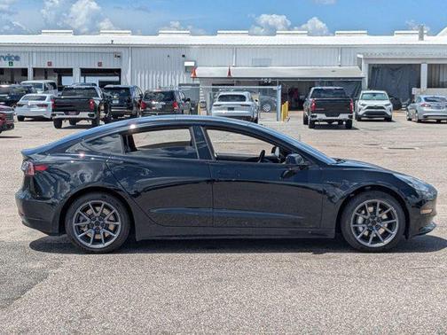 2019 Tesla Model 3 Mid Range
