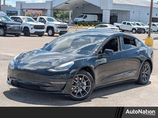2019 Tesla Model 3 Mid Range
