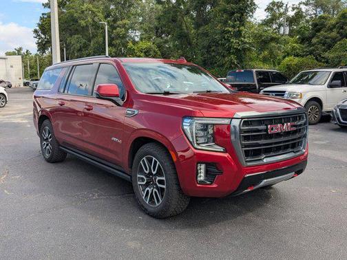 2021 GMC Yukon XL 4WD AT4